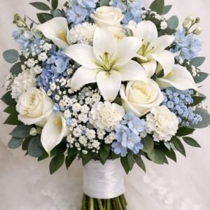 “Elegancia en Blanco y Azul”
